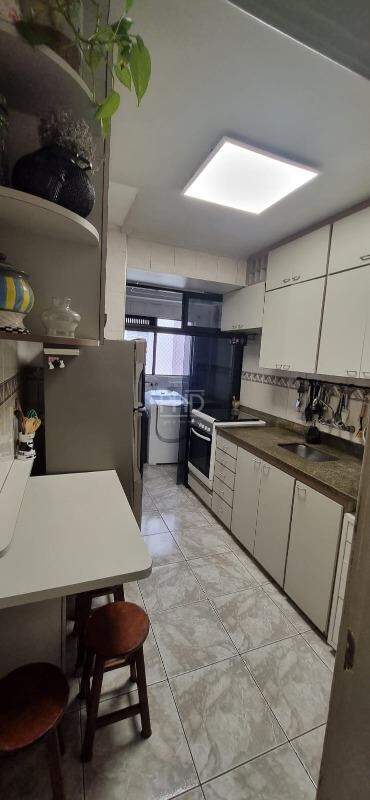 Apartamento à venda com 3 quartos, 115m² - Foto 14