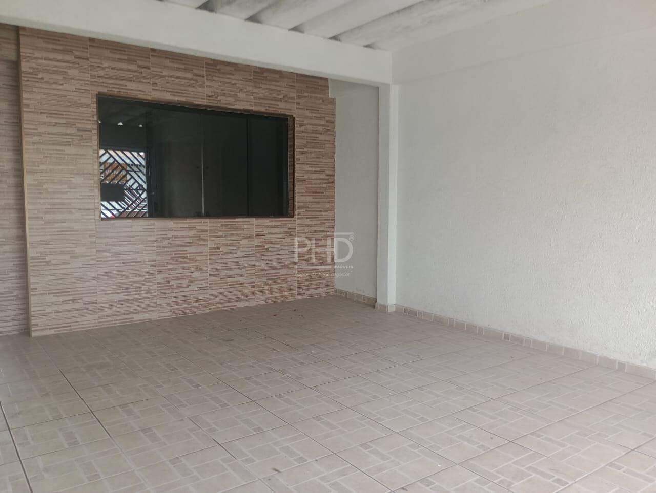 Casa à venda com 4 quartos, 151m² - Foto 1