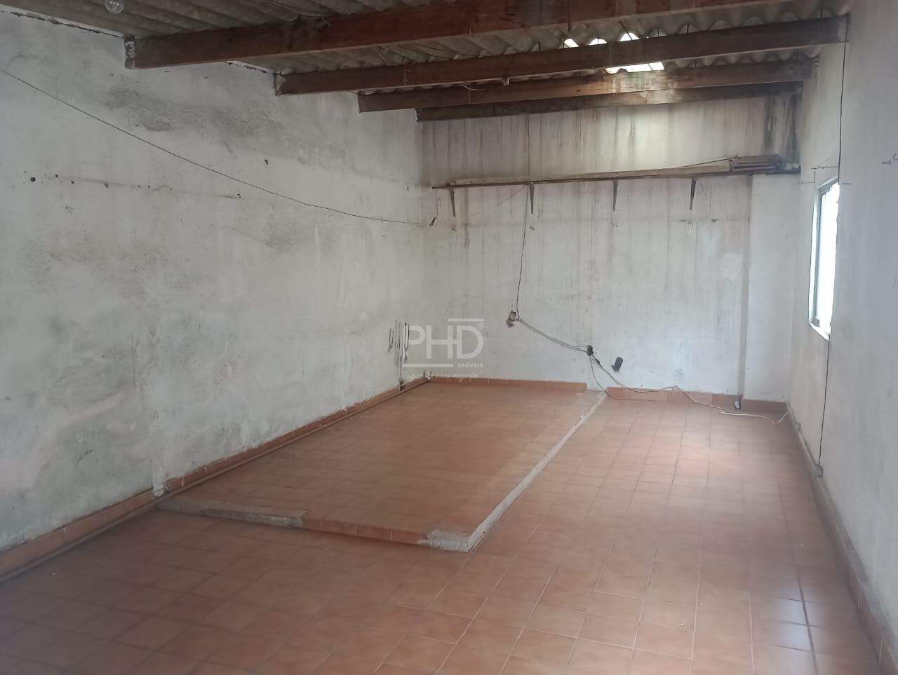 Casa à venda com 4 quartos, 151m² - Foto 13