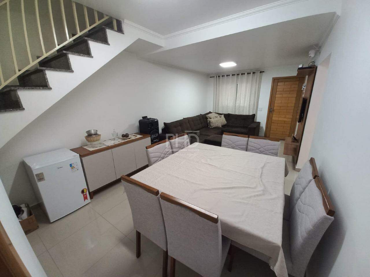 Sobrado à venda com 3 quartos, 100m² - Foto 1