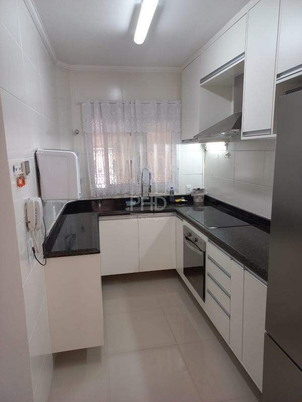 Sobrado à venda com 3 quartos, 100m² - Foto 4