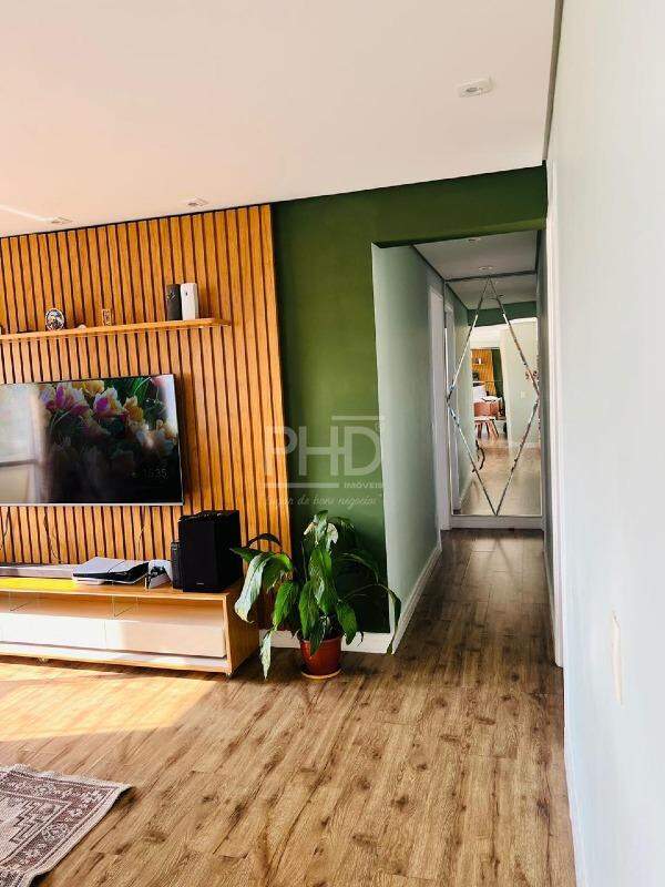 Apartamento à venda com 3 quartos, 128m² - Foto 5