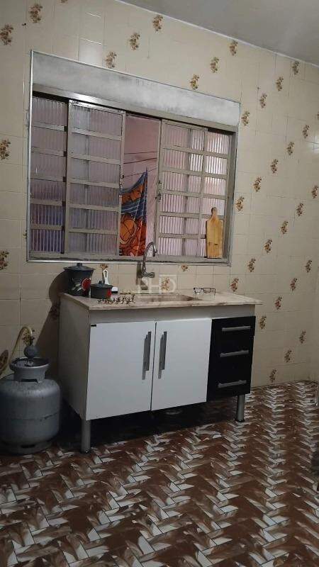 Casa à venda com 4 quartos, 155m² - Foto 5