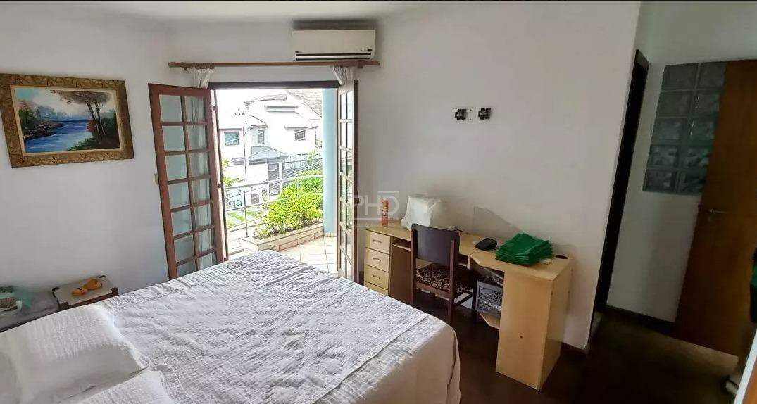 Sobrado à venda com 4 quartos, 265m² - Foto 11