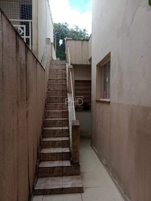 Sobrado à venda com 2 quartos, 150m² - Foto 7