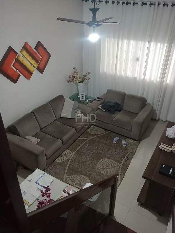 Sobrado à venda com 2 quartos, 150m² - Foto 1