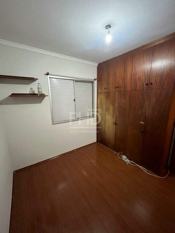 Apartamento para alugar com 2 quartos, 60m² - Foto 6