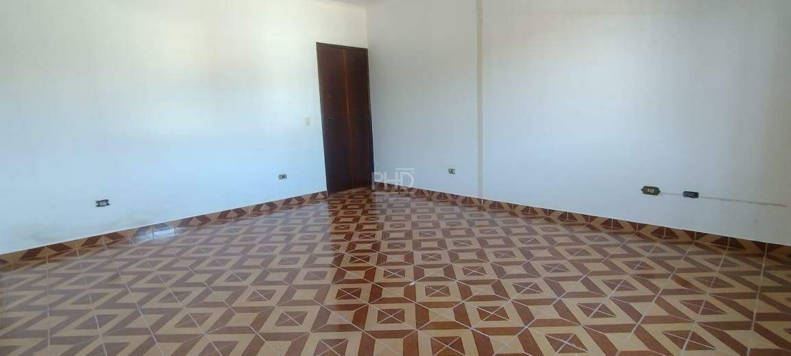 Sobrado à venda com 3 quartos, 180m² - Foto 4