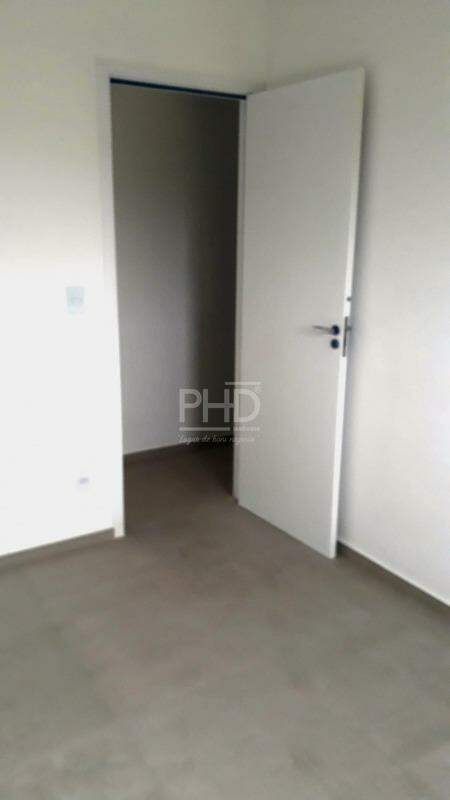 Apartamento para alugar com 2 quartos, 50m² - Foto 11