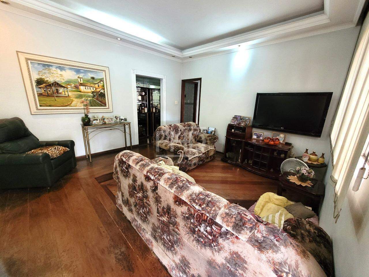 Casa à venda com 3 quartos, 230m² - Foto 10