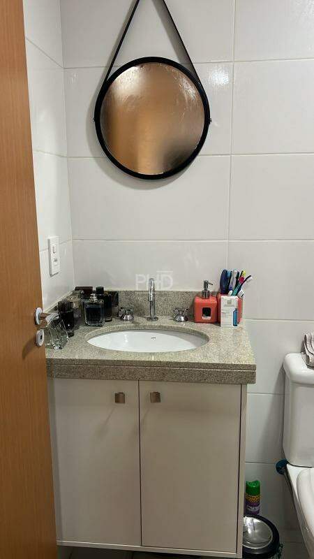 Apartamento à venda com 2 quartos, 64m² - Foto 19