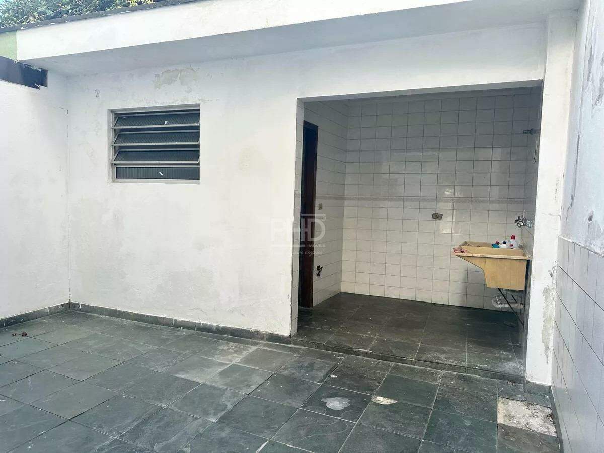 Sobrado à venda com 3 quartos, 220m² - Foto 15