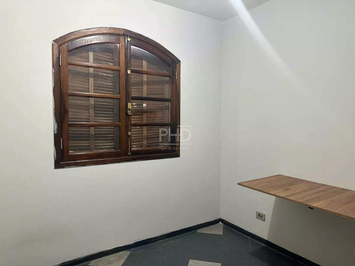 Sobrado à venda com 3 quartos, 220m² - Foto 5