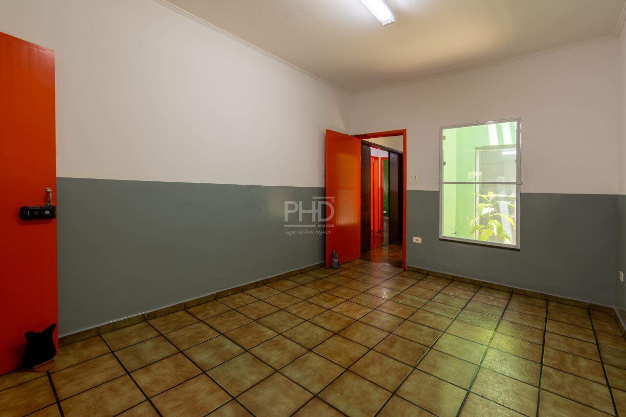 Prédio Inteiro à venda, 304m² - Foto 13