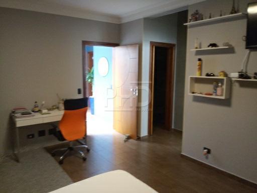 Sobrado, 3 quartos, 268 m² - Foto 14