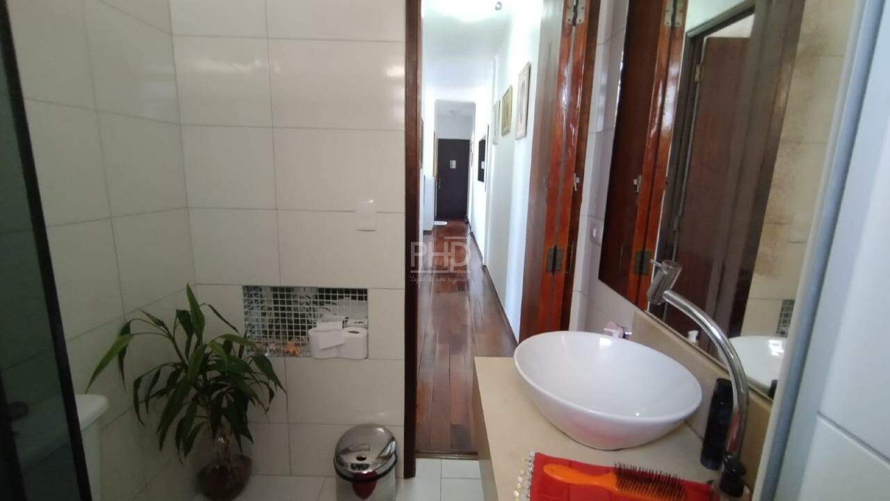 Apartamento à venda com 2 quartos, 65m² - Foto 19