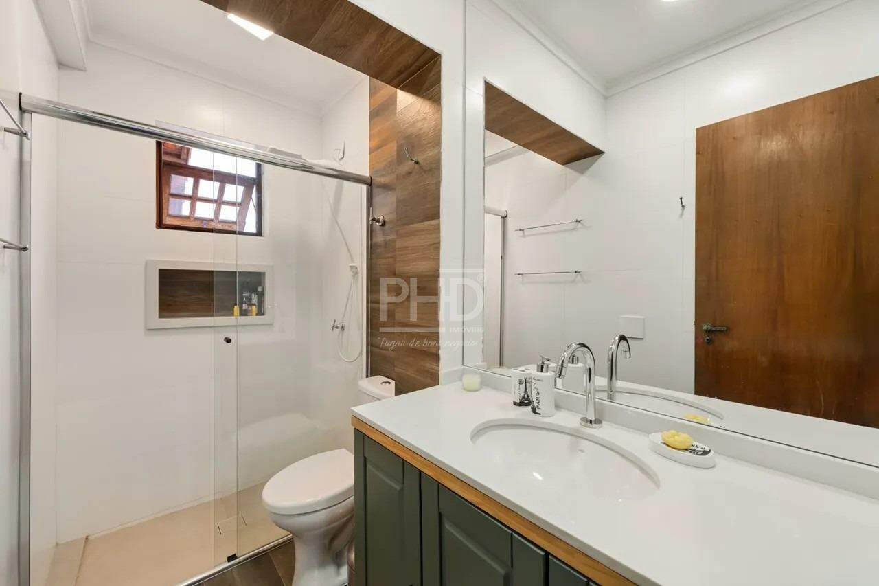 Sobrado à venda com 4 quartos, 250m² - Foto 16