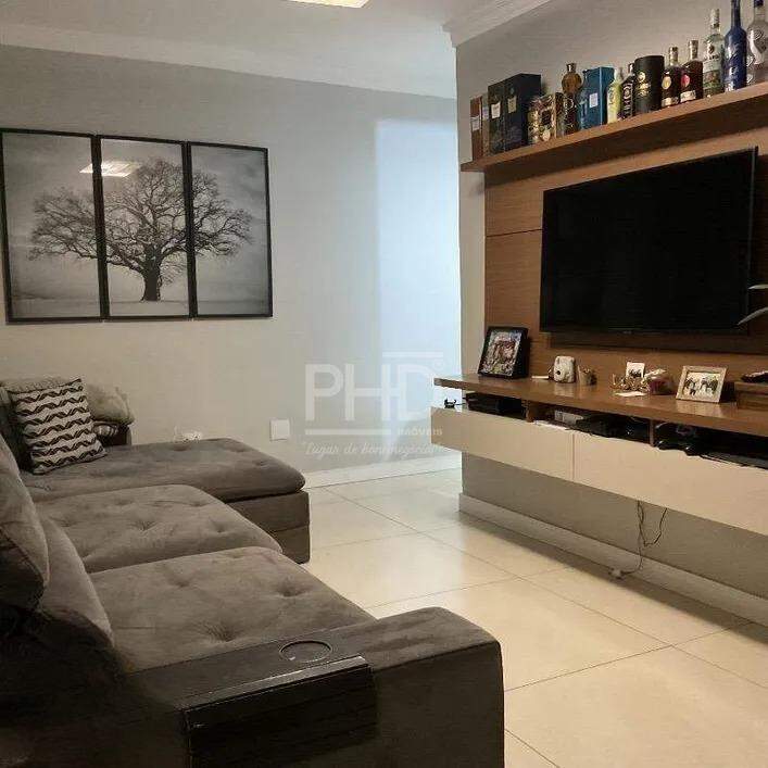 Sobrado à venda com 3 quartos, 222m² - Foto 2