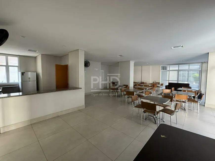 Apartamento para alugar com 3 quartos, 100m² - Foto 27