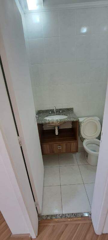 Apartamento à venda com 2 quartos, 57m² - Foto 15