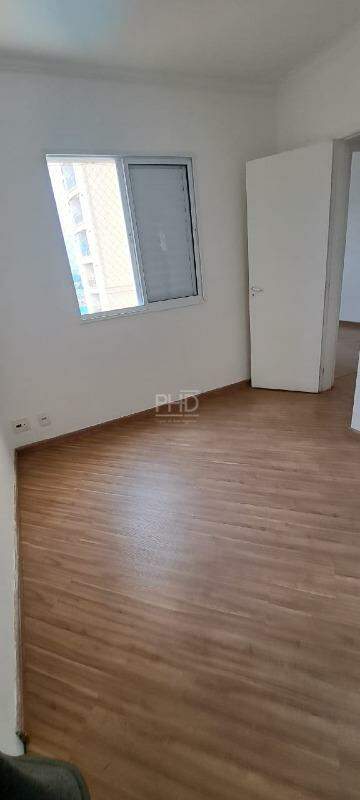 Apartamento à venda com 2 quartos, 57m² - Foto 11