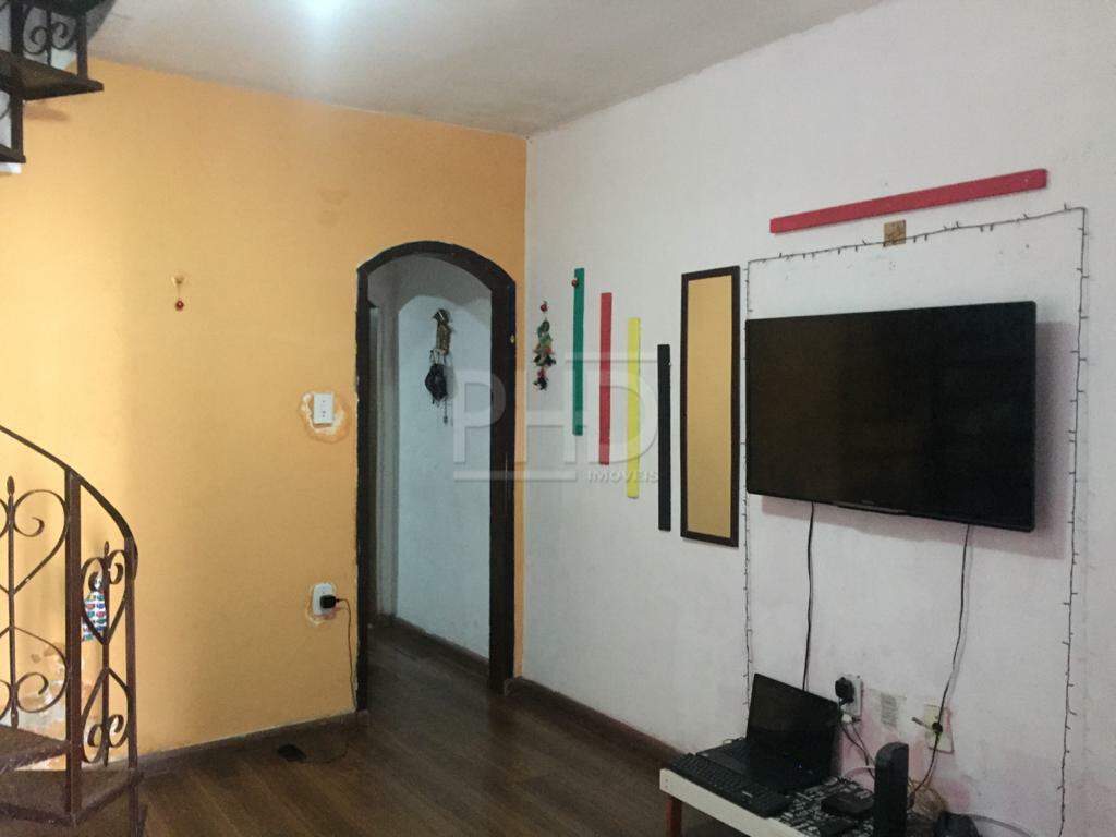 Sobrado para alugar com 3 quartos, 190m² - Foto 2