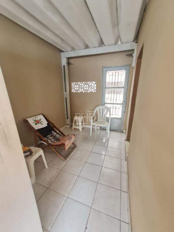 Casa à venda com 5 quartos, 145m² - Foto 18