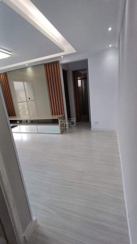 Apartamento à venda com 2 quartos, 50m² - Foto 4