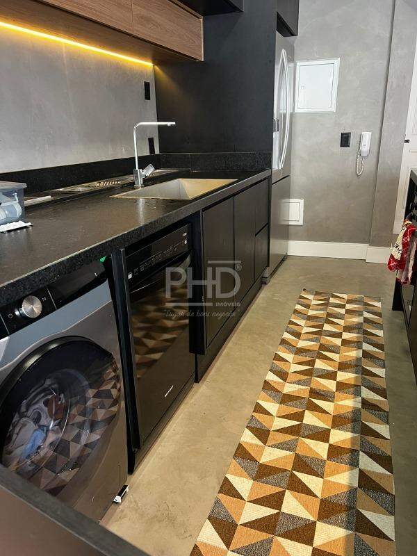 Apartamento à venda com 2 quartos, 93m² - Foto 14