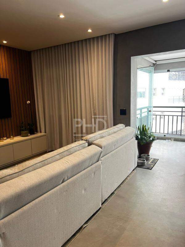 Apartamento à venda com 2 quartos, 93m² - Foto 3