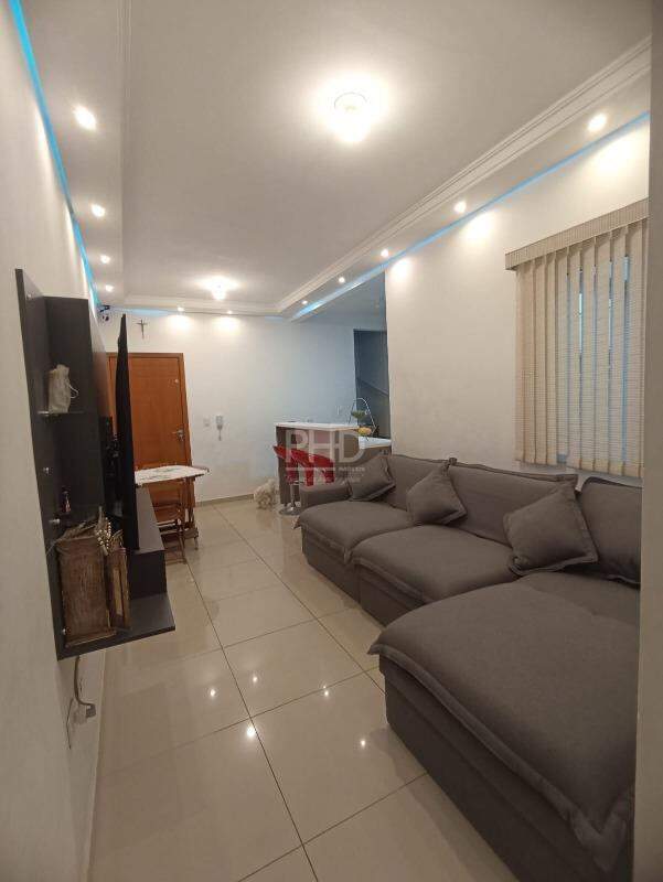 Cobertura à venda com 3 quartos, 150m² - Foto 2