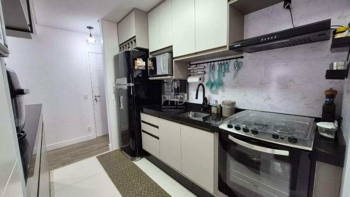 Apartamento à venda com 3 quartos, 94m² - Foto 5