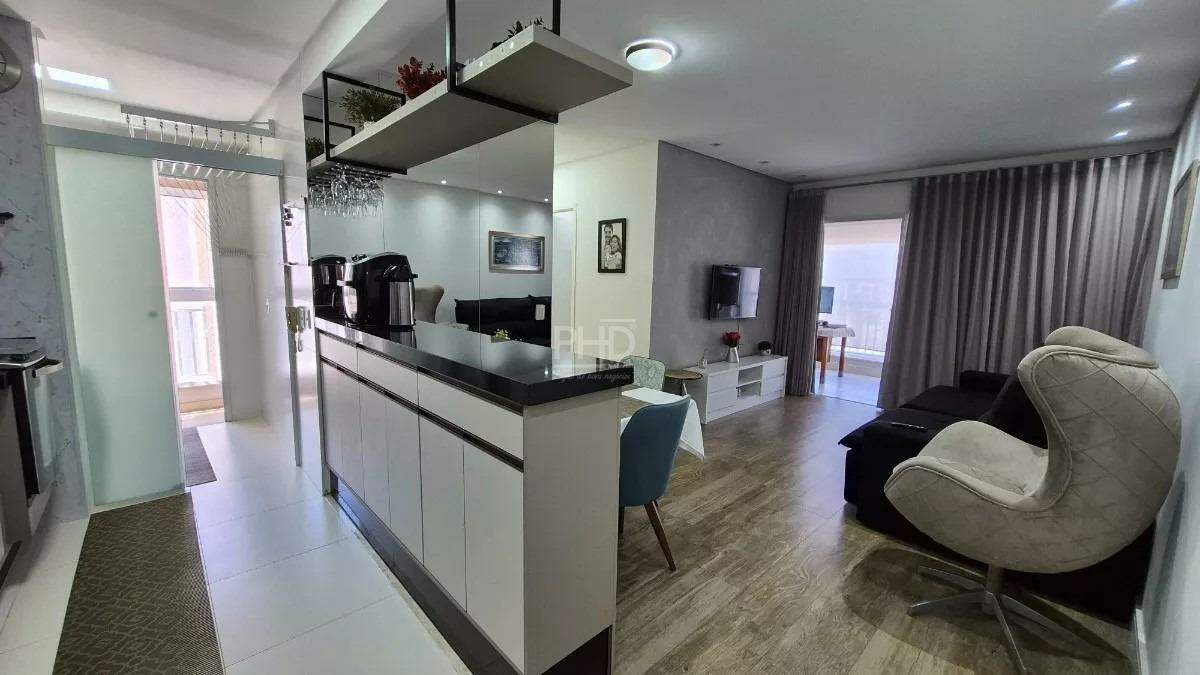 Apartamento à venda com 3 quartos, 94m² - Foto 6