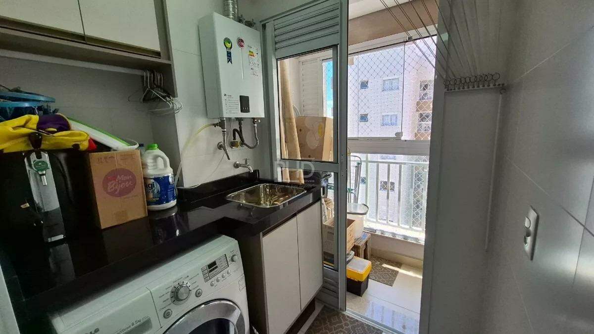 Apartamento à venda com 3 quartos, 94m² - Foto 20