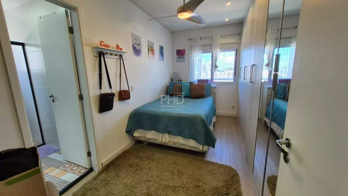 Apartamento à venda com 3 quartos, 94m² - Foto 15