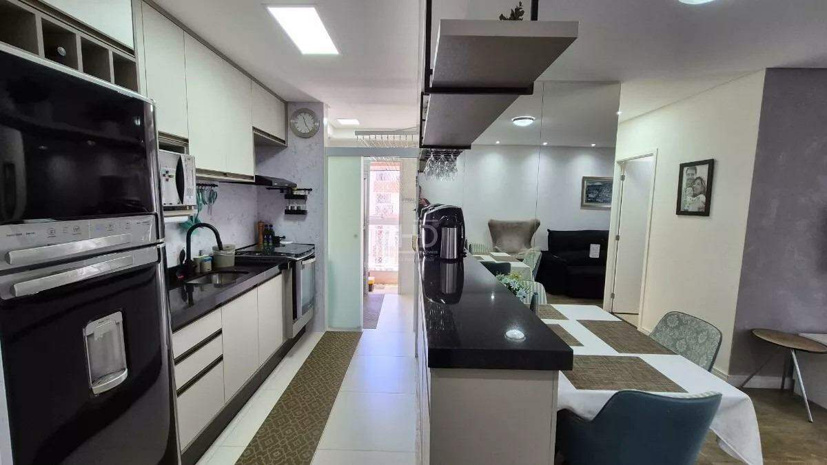 Apartamento à venda com 3 quartos, 94m² - Foto 4