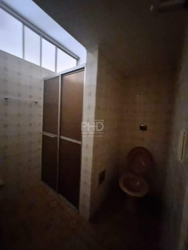 Sobrado à venda com 3 quartos, 300m² - Foto 41