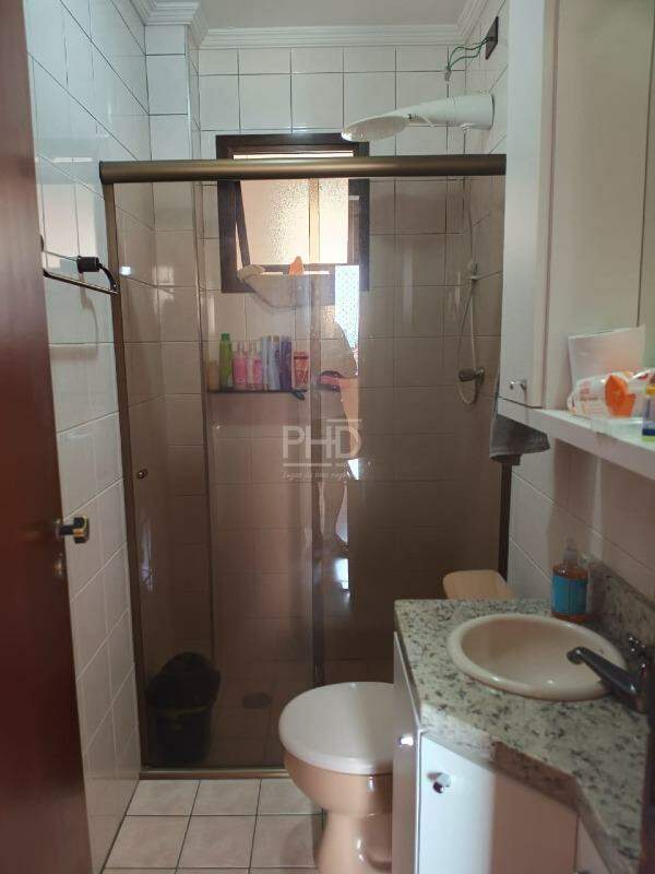 Apartamento à venda com 2 quartos, 65m² - Foto 18