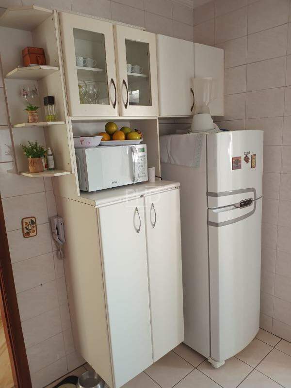 Apartamento à venda com 2 quartos, 65m² - Foto 8