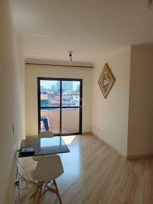 Apartamento à venda com 2 quartos, 65m² - Foto 1