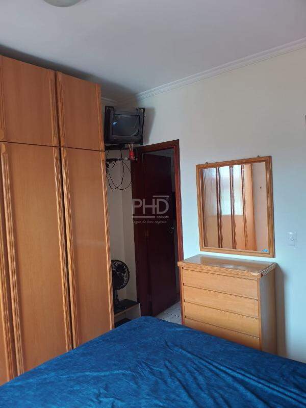 Apartamento à venda com 2 quartos, 65m² - Foto 14