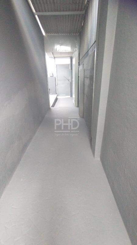 Casa à venda com 1 quarto, 108m² - Foto 13