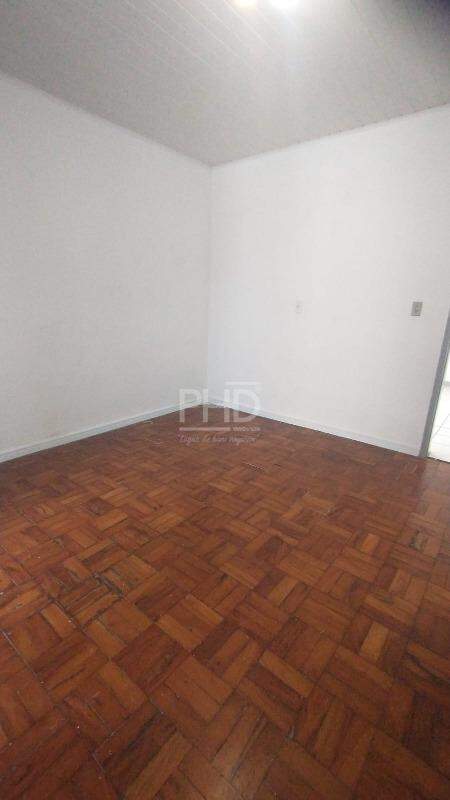 Casa à venda com 1 quarto, 108m² - Foto 10