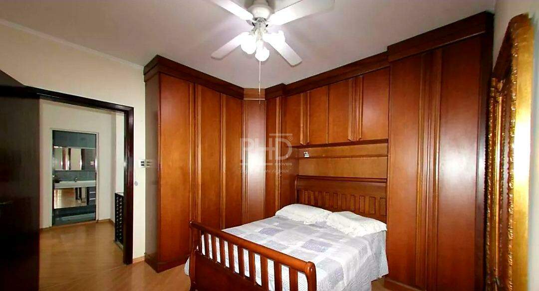 Sobrado à venda com 3 quartos, 238m² - Foto 12