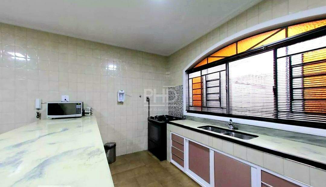 Sobrado à venda com 3 quartos, 238m² - Foto 10