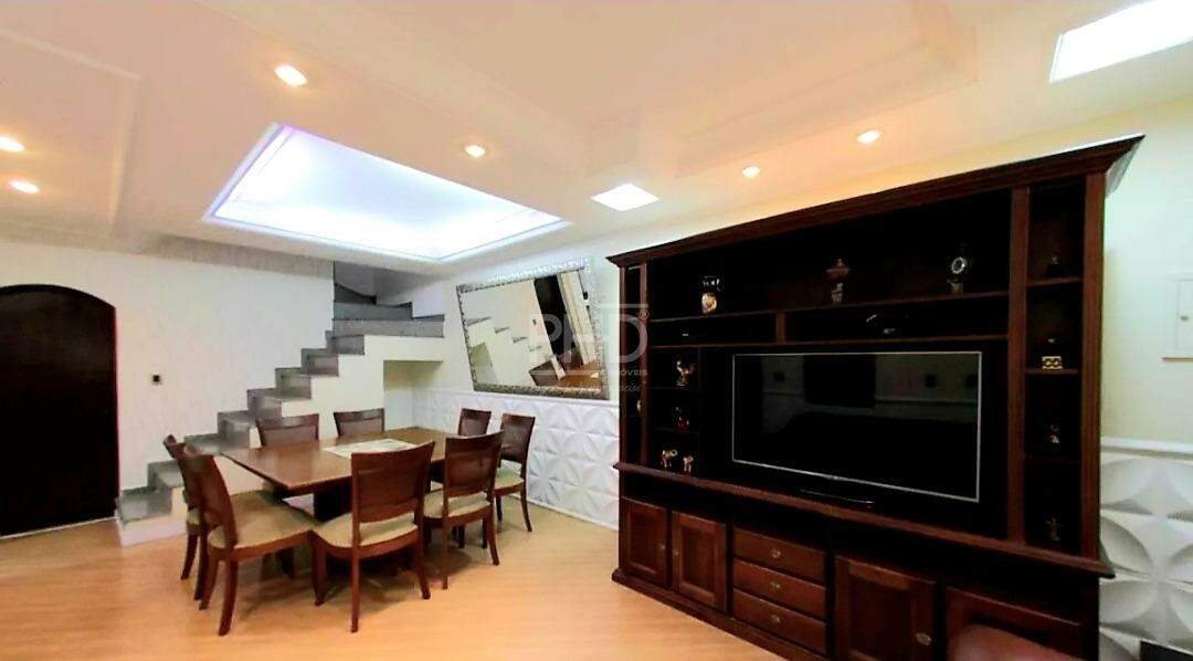 Sobrado à venda com 3 quartos, 238m² - Foto 7