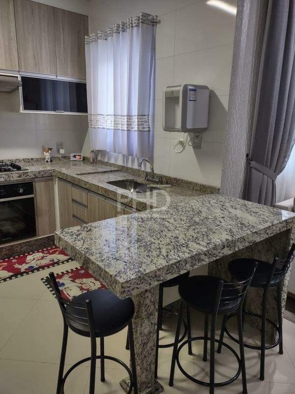 Cobertura à venda com 2 quartos, 111m² - Foto 8