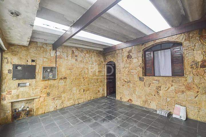Casa à venda com 2 quartos, 125m² - Foto 31