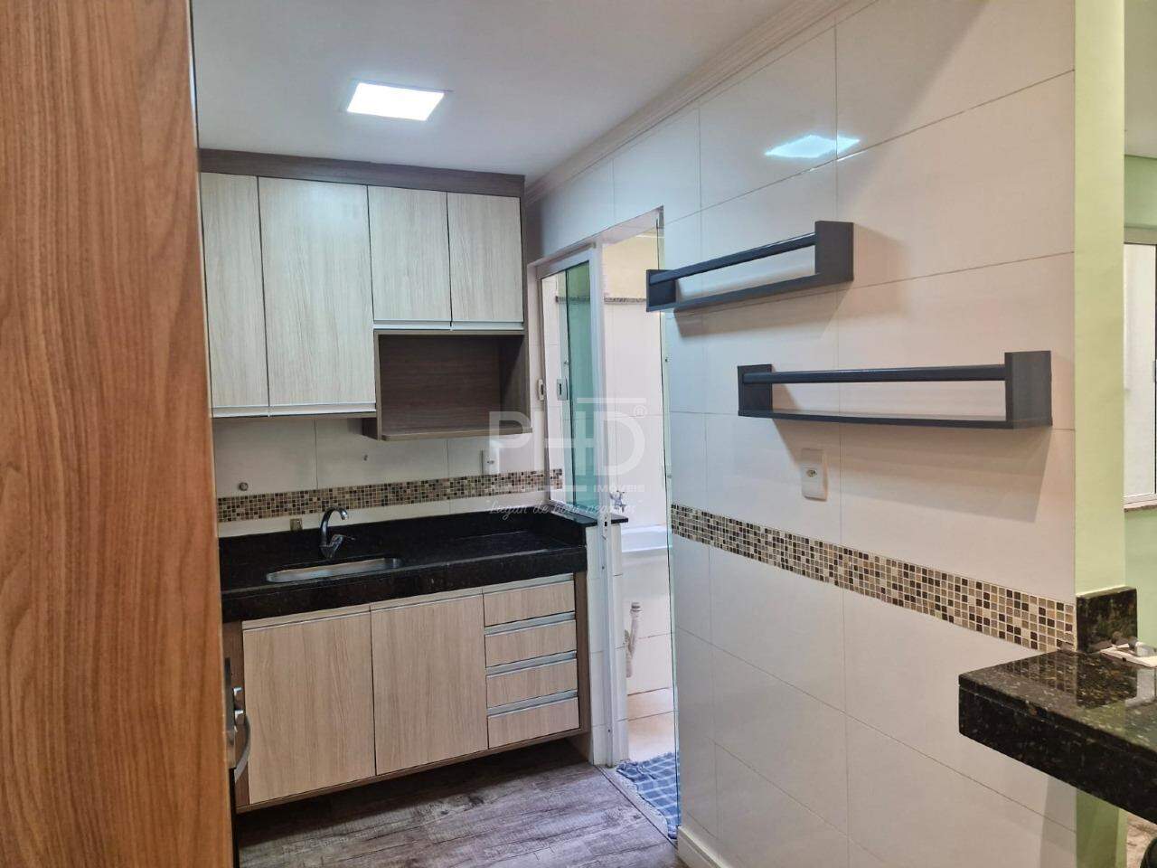 Apartamento para alugar com 2 quartos, 53m² - Foto 13