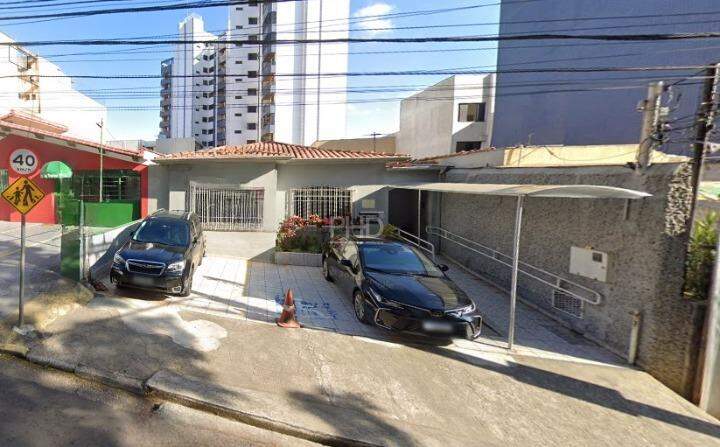 Prédio Inteiro para alugar, 232m² - Foto 1